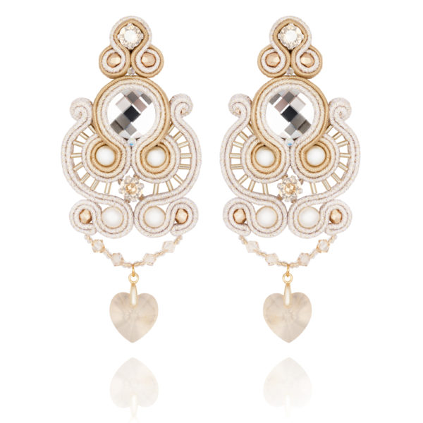 Elizabeth earrings embroidered with pearls, Swarovski crystals and soutache braid