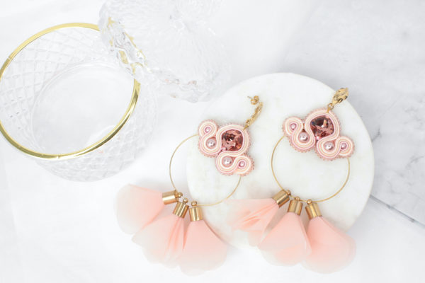 Chantal earrings embroidered with pearls, Swarovski crystals and soutache braid