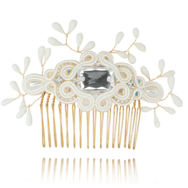 Peineta Antoinette bordada con perlas, cristales Swarovski, porcelana y trenza soutache