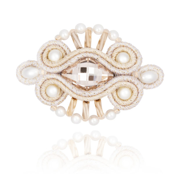Giulia brooch embroidered with pearls, Swarovski crystals and soutache braid
