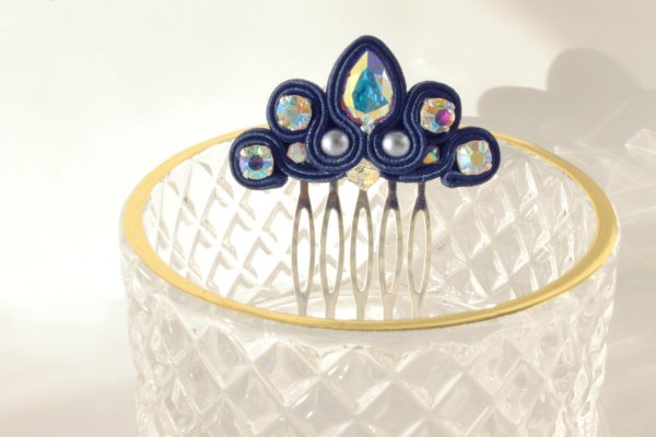 Olympe hair comb embroidered with crystals and soutache braid